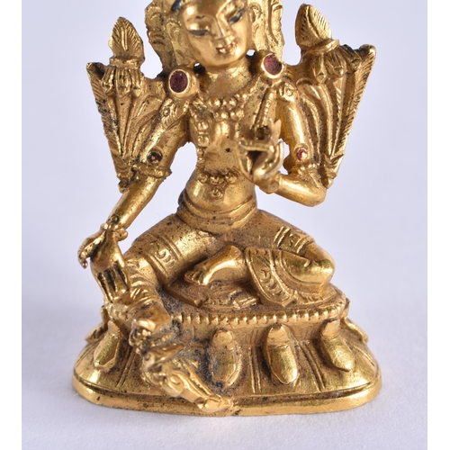 118 - A VERY RARE MINIATURE 18TH CENTURY CHINESE GILT BRONZE FIGURE OF AMITAYUS Qianlong. 3.5 cm x 2.5 cm.