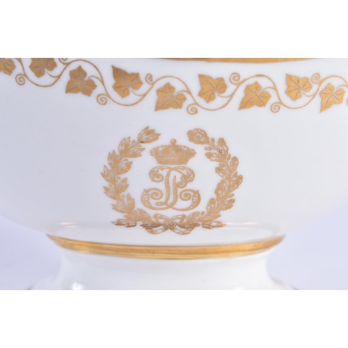 157 - A LATE 19TH CENTURY FRENCH SEVRES PORCELAIN SAUCE BOAT painted with gilded flowers and trailing vine... 