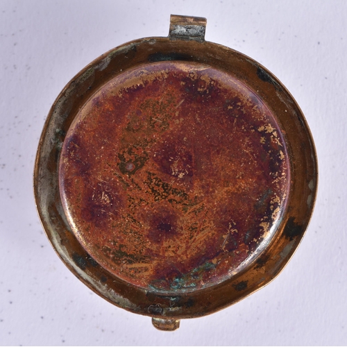 66 - AN ANTIQUE ESSEX REVERSE CRYSTAL PLAQUE etc. Largest 13 cm diameter. (4)