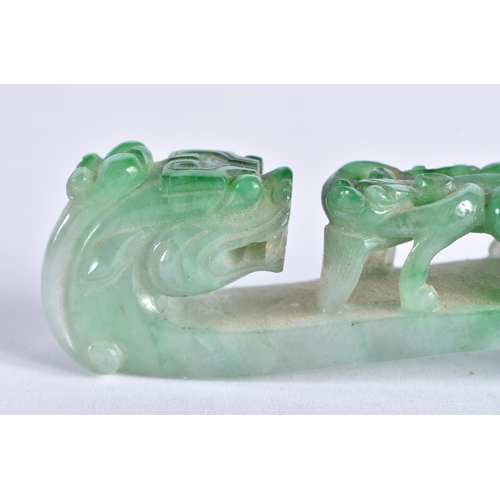 76 - A FINE 19TH CENTURY CHINESE CARVED JADEITE BELT HOOK Qing. 10 cm long.