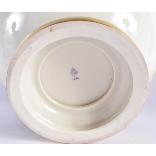 91 - A FINE LARGE ROYAL WORCESTER PORCELAIN POT POURRI AND COVER by John Stinton, beautifully painted wit... 
