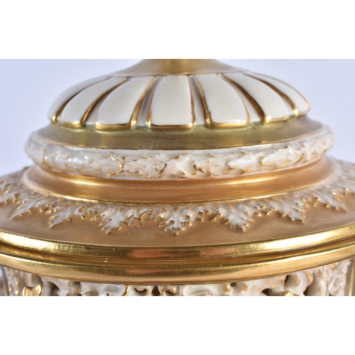 91 - A FINE LARGE ROYAL WORCESTER PORCELAIN POT POURRI AND COVER by John Stinton, beautifully painted wit... 