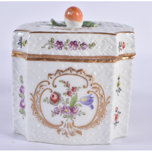 121 - AN EARLY 20TH CENTURY MEISSEN PORCELAIN BOX AND COVER painted with flowers. 12.5 cm x 7.5 cm.