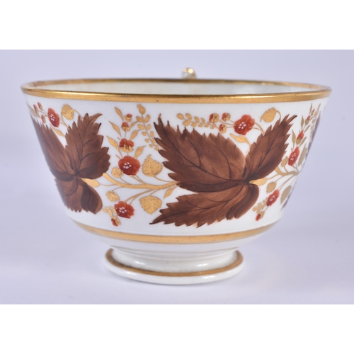 15 - A LATE 18TH/19TH CENTURY WORCESTER FLIGHT BARR AND BARR TEASET painted with brown and gilt leaves. L... 