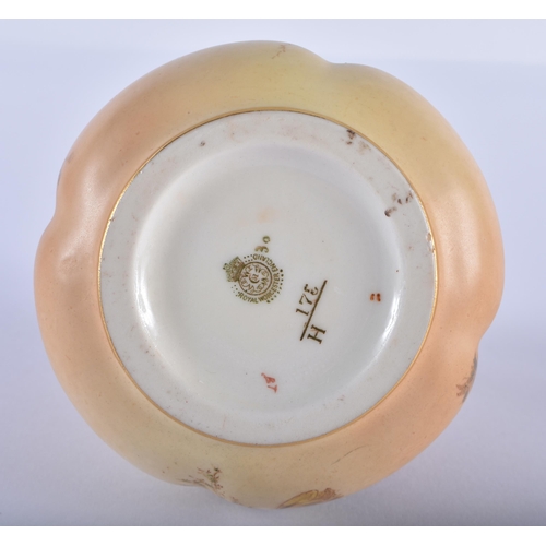 154 - Royal Worcester vase and cover painted with flowers on a blush ivory ground, date 1912, shape 175 H.... 