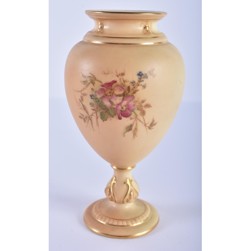 169 - Royal Worcester blush ivory vase painted and gilded with flowers, date 1912, shape 2260. Vase 15 cm ... 