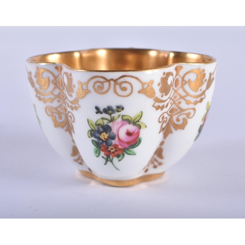 198 - Late 19th century Coalport miniature coffee can and saucer with solid gold ground, the can with a si... 