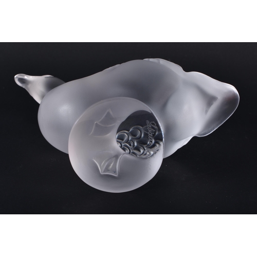 267 - A FRENCH LALIQUE GLASS DUCK. 9 cm x 9 cm.