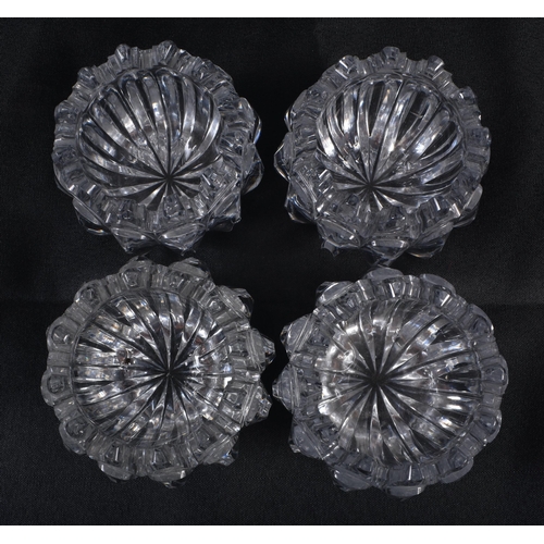 285 - A SET OF FOUR ANTIQUE GLASS BOWLS ON STANDS. 12.5 cm wide. (8)