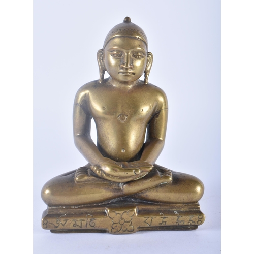 302 - A FINE 17TH/18TH CENTURY INDIAN BRONZE FIGURE OF A SEATED BUDDHA modelled with beautifully carved fe... 