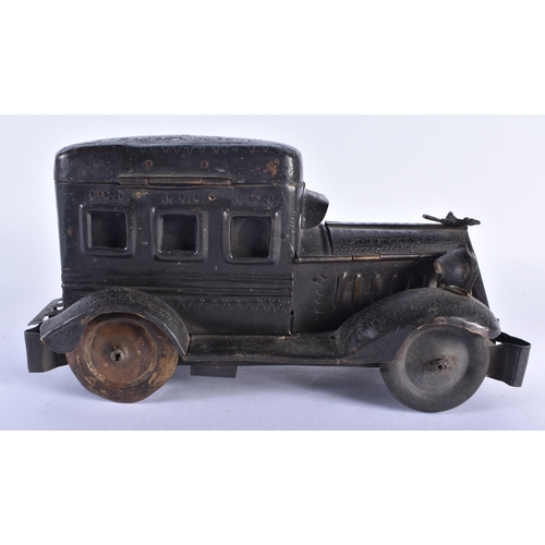 334 - A CHARMING COUNTRY HOUSE INDIAN COLONIAL CAR PANDAN SPICE BOX with fitted interior. 22cm x 12 cm.