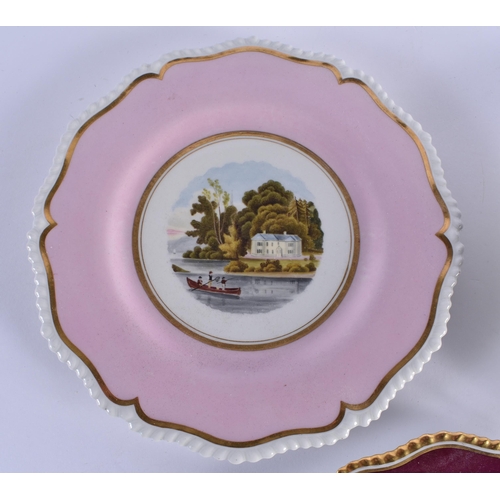 41 - TWO LATE 18TH/19TH CENTURY FLIGHT BARR AND BARR WORCESTER PLATES together with a Chamberlains imari ... 