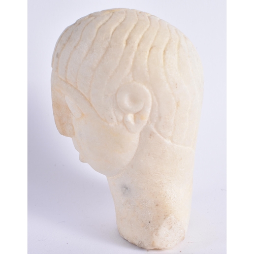 436 - A 19TH CENTURY MIDDLE EASTERN CARVED WHITE MARBLE IDOL After the Antiquity. 9.5 cm x 6.5 cm.