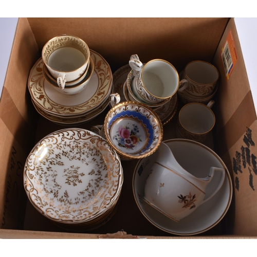 48 - ASSORTED LATE 18TH/19TH CENTURY CHAMBERLAINS WORCESTER TEA WARES. (qty)