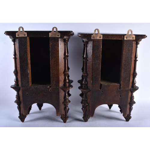 485 - A FINE AND UNUSUAL PAIR OF 17TH/18TH CENTURY FLEMISH BAROQUE CARVED OAK STANDS also mounted for wall... 