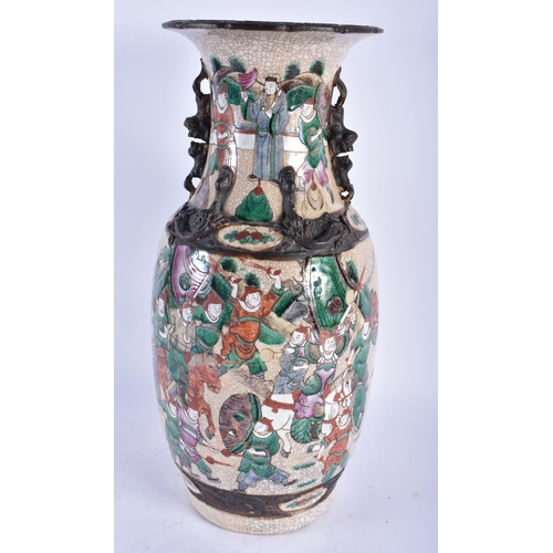 498 - A LARGE 19TH CENTURY CHINESE FAMILLE VERTE PORCELAIN CRACKLE GLAZED VASE Qing. 44 cm x 17 cm.