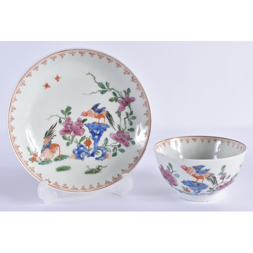 51 - AN 18TH CENTURY WORCESTER TEABOWL AND SAUCER painted in the Chinese manner with two birds in a lands... 