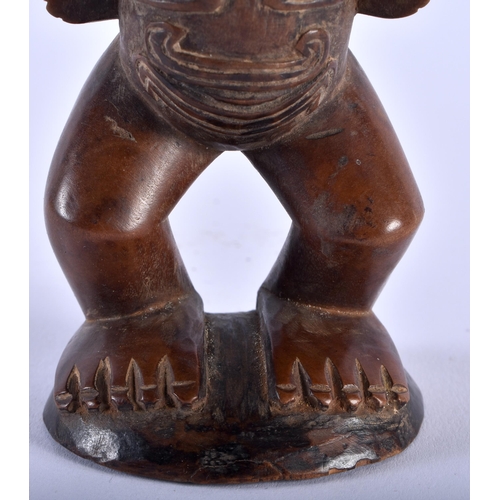 579 - A LOVELY AFRICAN TRIBAL CARVED WOOD FERTILITY FIGURE. 16cm high.