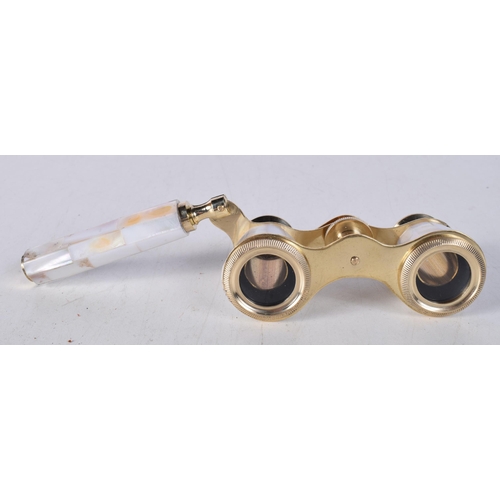 708 - A PAIR OF MOTHER OF PEARL OPERA GLASSES. 18 cm x 8 cm.