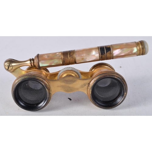 718 - A PAIR OF MOTHER OF PEARL OPERA GLASSES. 18 cm x 8 cm.