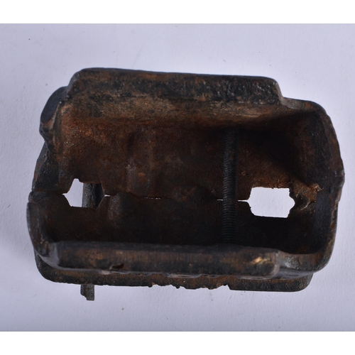 741 - AN EARLY CAST IRON RAILWAY TENDER. 9 cm x 6 cm.