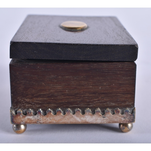 746 - A WILLIAM IV ROSEWOOD STAMP BOX. 8 cm x 6 cm.