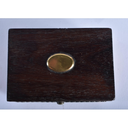 746 - A WILLIAM IV ROSEWOOD STAMP BOX. 8 cm x 6 cm.