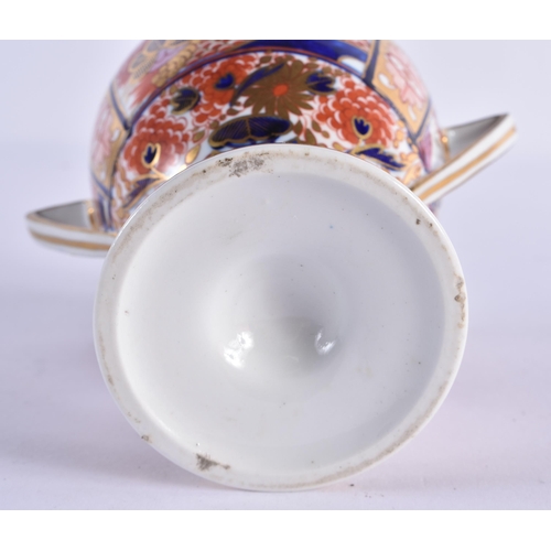 83 - A FINE EARLY CENTURY CHAMBERLAINS WORCESTER IMARI CUP AND SAUCER together with a similar cup & cup &... 