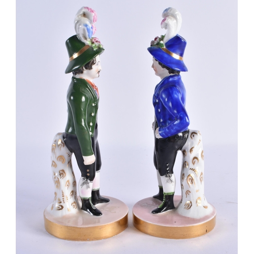 99 - A VERY RARE PAIR OF EARLY 19TH CENTURY CHAMBERLAINS WORCESTER FIGURES modelled as two males wearing ... 