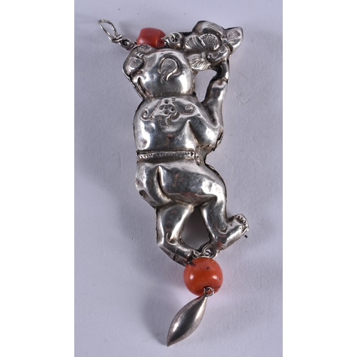 1019 - A 19TH CENTURY CHINESE SILVER AND CORAL FIGURE OF A BOY Qing. 13 grams. 11 cm x 3.25cm.