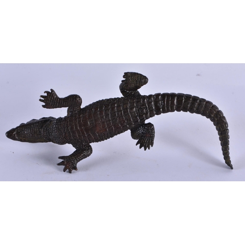 1067 - A JAPANESE BRONZE CROCODILE OKIMONO. 13 cm wide.