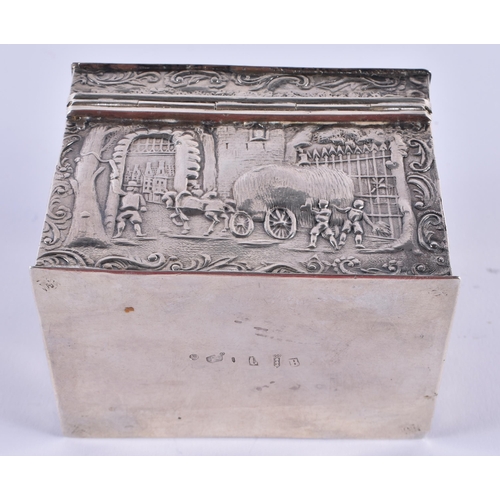 1100 - AN ANTIQUE DUTCH SILVER REPOUSSE BOX decorated with a battle scene. 212 grams. 8.75 cm x 6.5 cm.