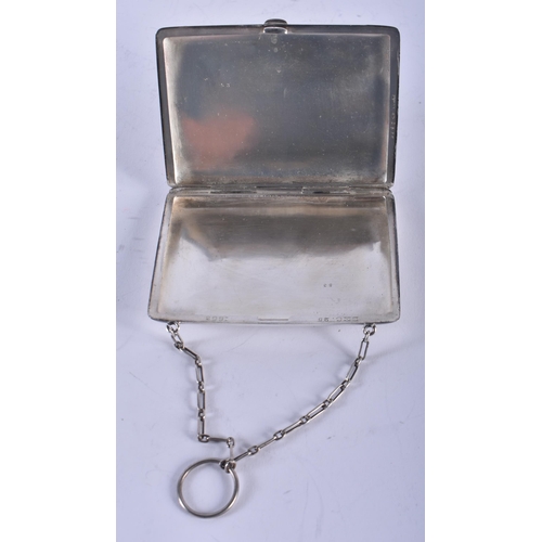 1118 - AN ANTIQUE SILVER ENGRAVED PURSE. 98 grams. 10 cm x 7 cm.