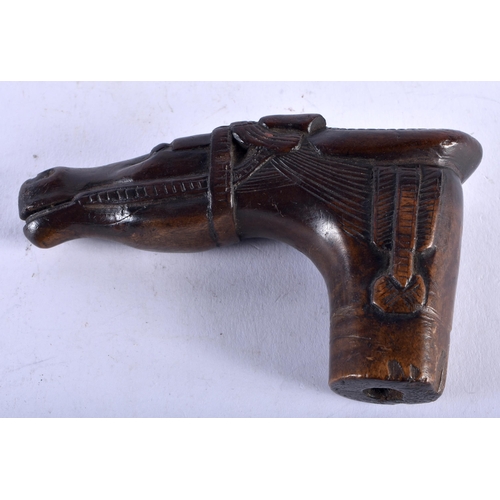 1154 - AN 18TH CENTURY CONTINENTAL CARVED WOOD TREEN HORSE HEAD CANE HANDLE. 10 cm x 6 cm.