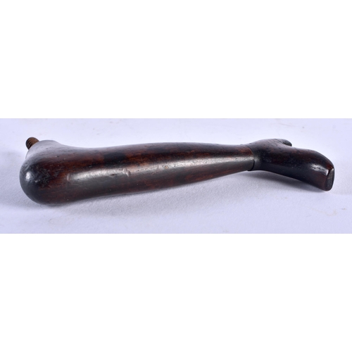 1155 - AN EARLY 19TH CENTURY CONTINENTAL CARVED WOOD TREEN LEG CANE HANDLE. 9 cm x 7 cm.