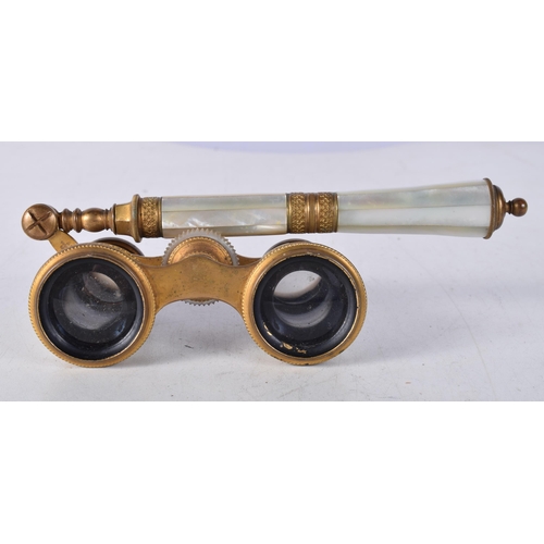 1184 - A PAIR OF MOTHER OF PEARL OPERA GLASSES. 18 cm x 8 cm.