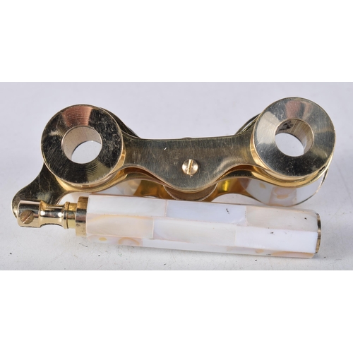 1191 - A PAIR OF MOTHER OF PEARL OPERA GLASSES. 18 cm x 8 cm.