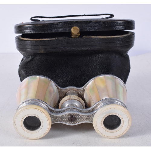 1204 - A PAIR OF MOTHER OF PEARL OPERA GLASSES. 10 cm x 7 cm.