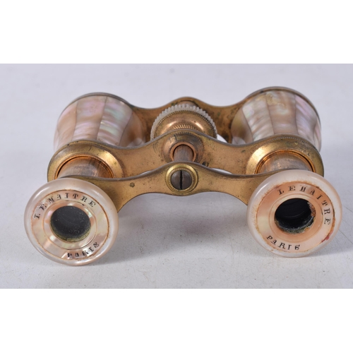 1207 - A PAIR OF MOTHER OF PEARL OPERA GLASSES. 10 cm x 7 cm.