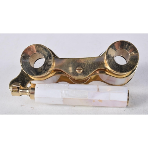 1209 - A PAIR OF MOTHER OF PEARL OPERA GLASSES. 18 cm x 8 cm.