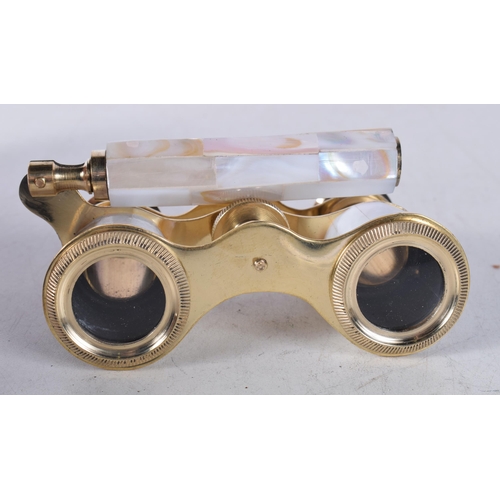 1212 - A PAIR OF MOTHER OF PEARL OPERA GLASSES. 18 cm x 8 cm.