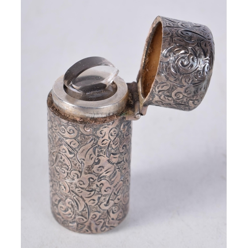 1232 - A VICTORIAN SAMSON MORDEN SILVER SCENT BOTTLE HOLDER. London 1887. 53.3 grams. 5.5 cm x 2.25cm.