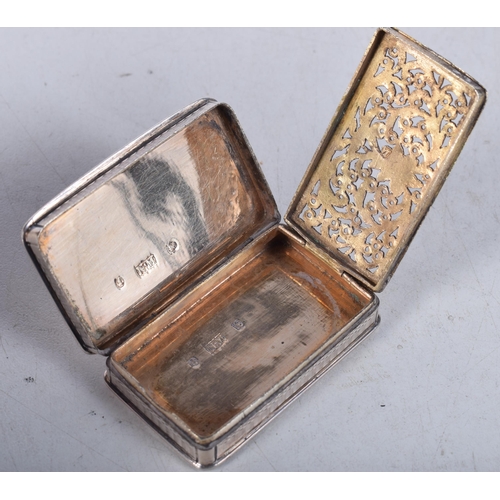 1246 - AN EARLY 19TH CENTURY ENGLISH SILVER VINAIGRETTE by Nathaniel Mills. Birmingham 1831. 305. grams. 4.... 