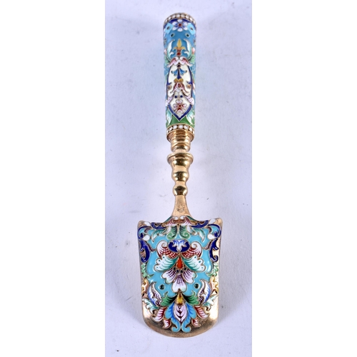 1251 - A Continental Silver Gilt and Enamel Shovel Spoon. Stamped 84. 16.5cm x 3.5cm, weight 78g