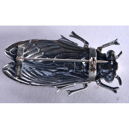 1273 - A Sterling Silver and Enamel Fly Brooch. Stamped Sterling. 5cm x 3cm, weight 11.8g