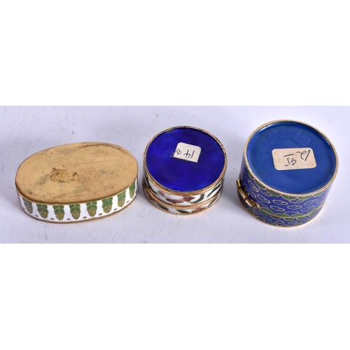 1295 - Three Cloisonne Boxes and Covers. Largest 3.6cm x 2.3cm, total weight 104g (3)