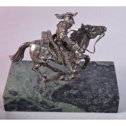 1440 - Cast Silver Sculpture of a Cavalry Musketeer Hallmarked London 1975, 10cm x 11cm x 6cm, total weight... 