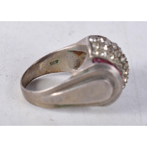 1477 - AN ART DECO SILVER RING. O. 9.7 grams.