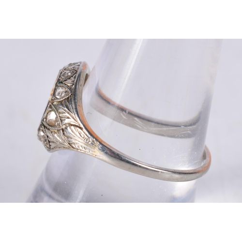 1494 - A PLATINUM RING MOUNT. 2.6 grams. P.