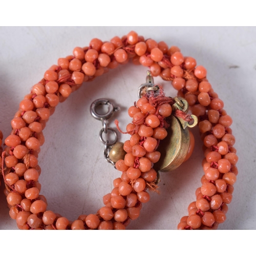 1554 - A CORAL NECKLACE. 24 grams. 41 cm long.